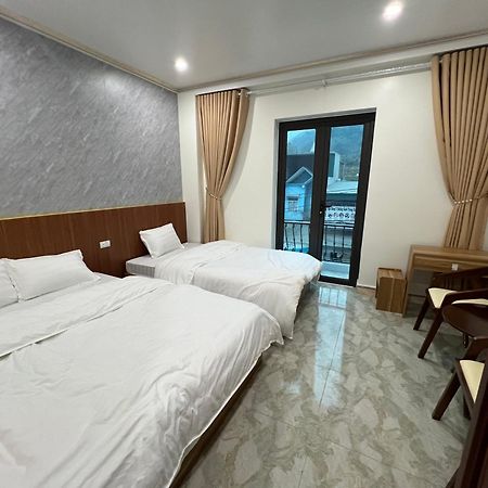 Phu Dat Hotel Đồng Văn Esterno foto