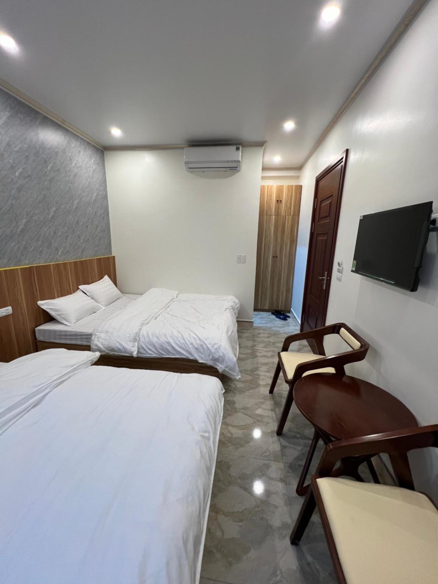 Phu Dat Hotel Đồng Văn Esterno foto